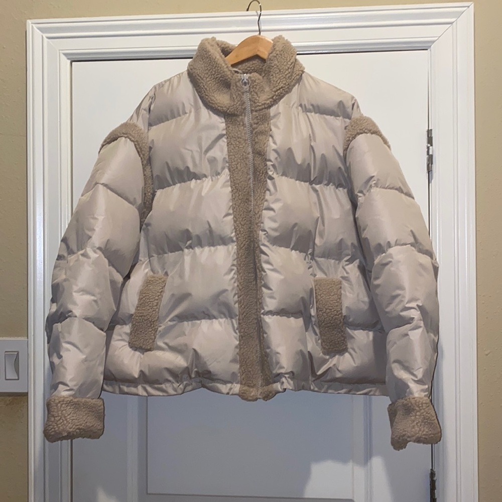 ASOS DESIGN Curve sherpa paneled puffer jacket - Picture 4 of 9